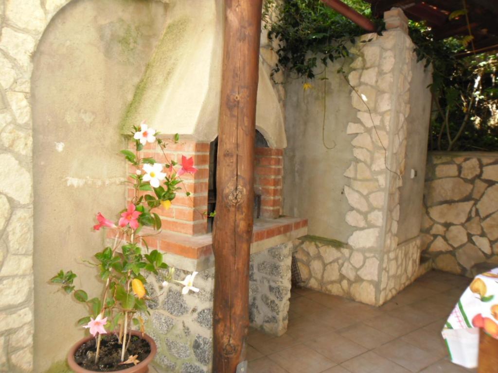 Aparthotel Pousada Romantica Tropea Exterior foto
