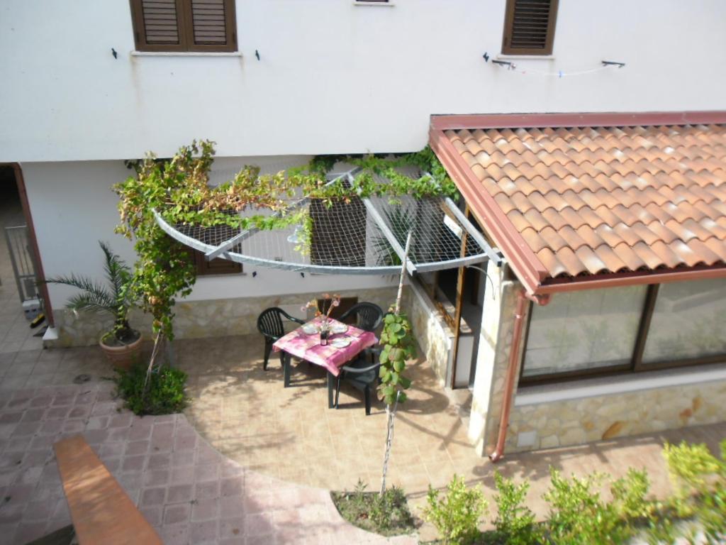 Aparthotel Pousada Romantica Tropea Exterior foto