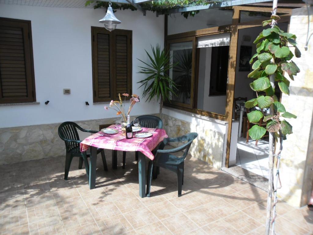 Aparthotel Pousada Romantica Tropea Exterior foto