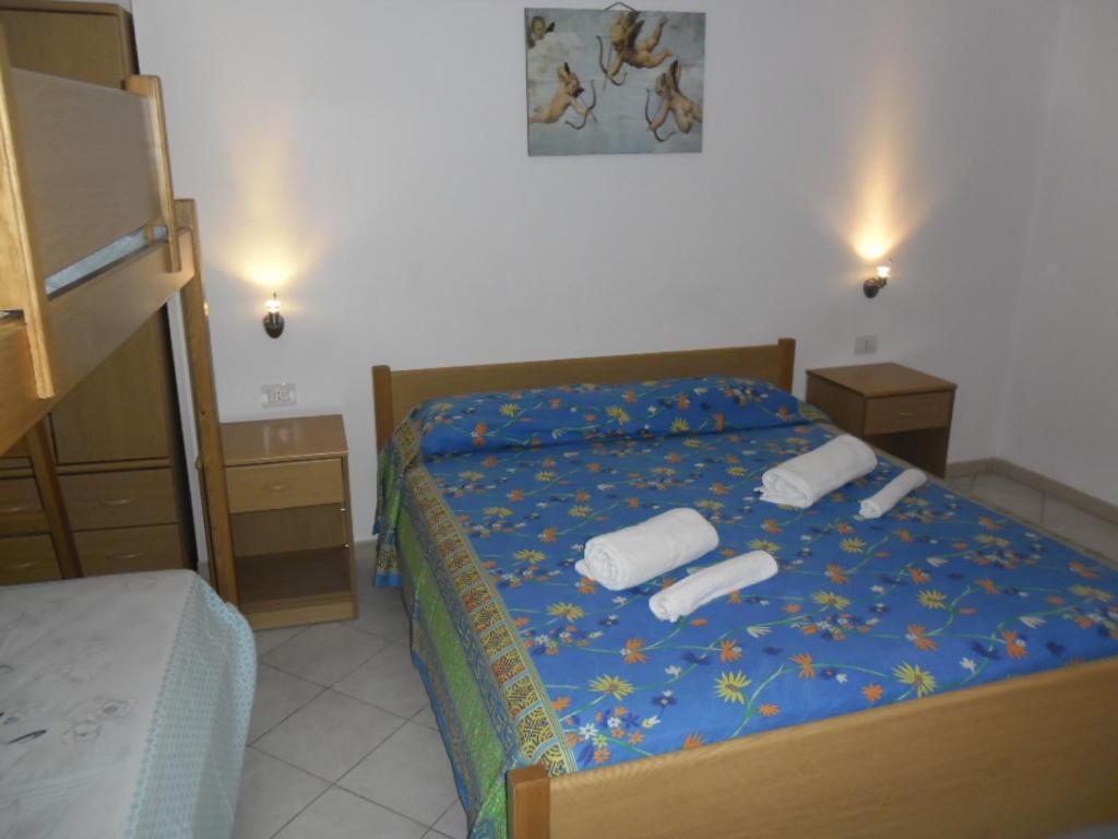 Aparthotel Pousada Romantica Tropea Exterior foto